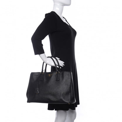 Prada Saffiano Lux Large Tote Black 2 of 21