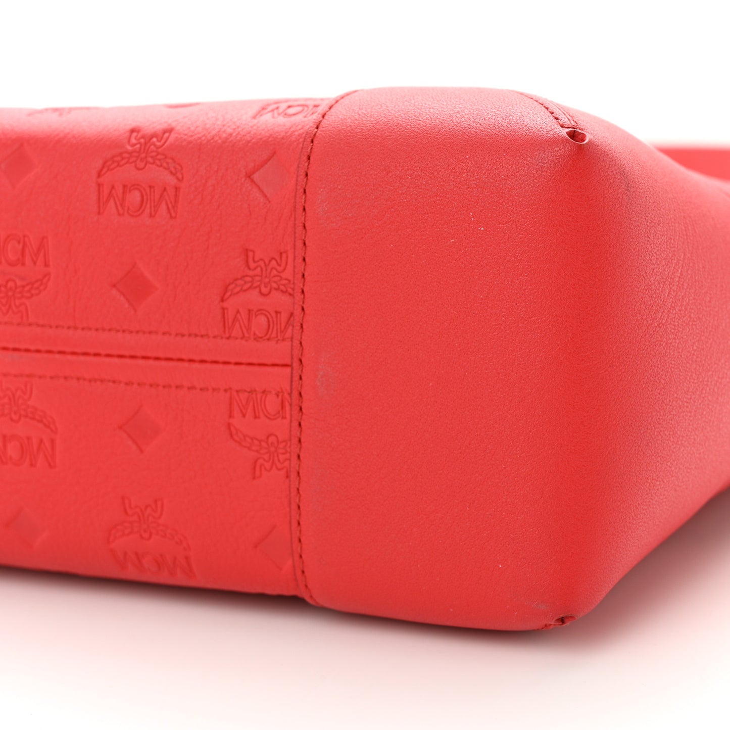 Calfskin Ottomar Monogram Medium Klara Hobo Red