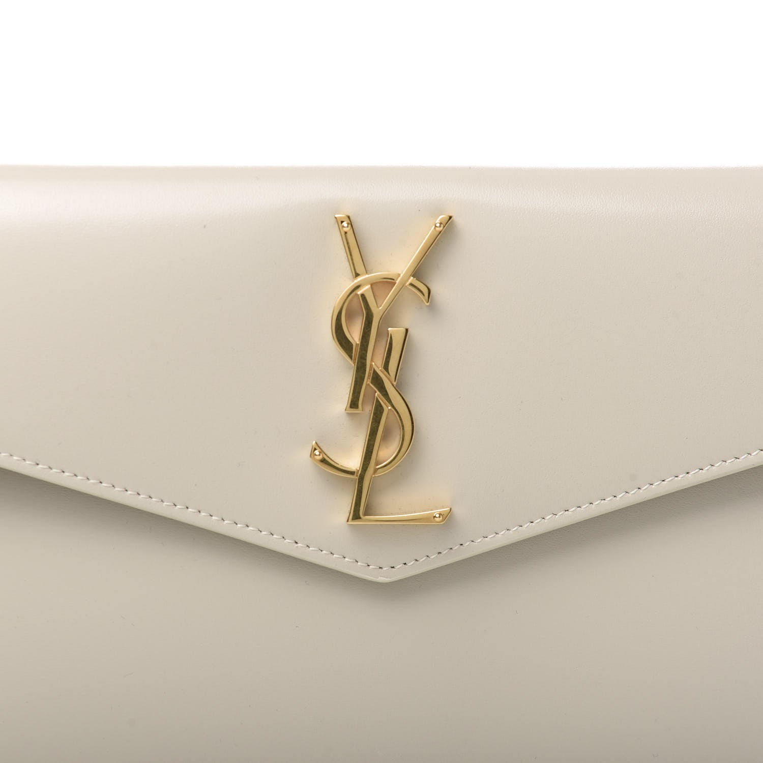 Saint Laurent Grain De Poudre Uptown Pouch Crema Soft 9 of 10
