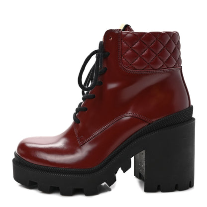 Gucci Magnum Calfskin Nappa Quilted Lace Up Ankle Boots 36.5 Garnet Red 1 of 7