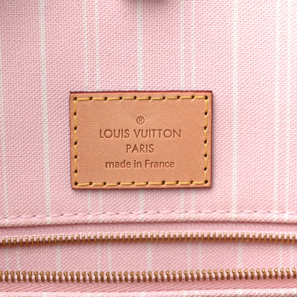 Louis Vuitton Monogram Giant By The Pool Onthego GM Light Pink 6 of 14