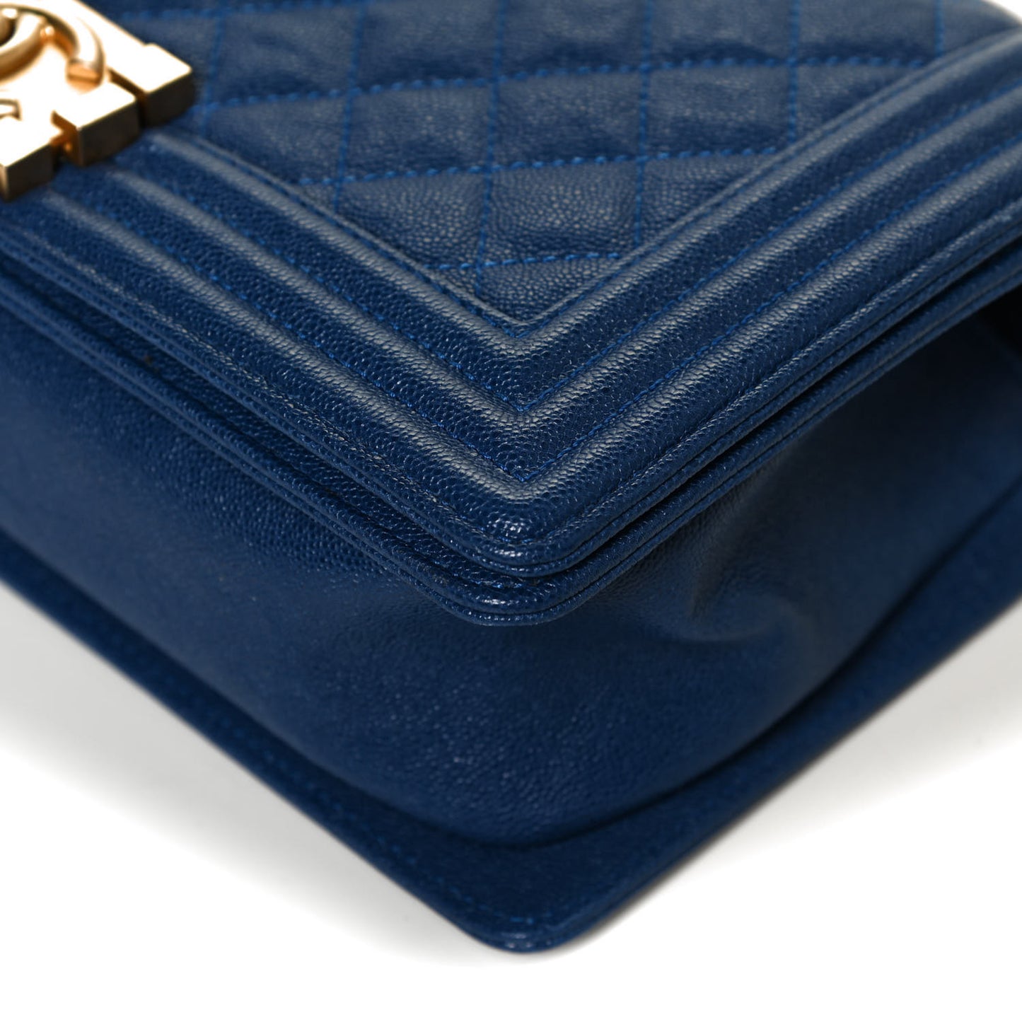 Caviar Quilted Medium Boy Flap Blue