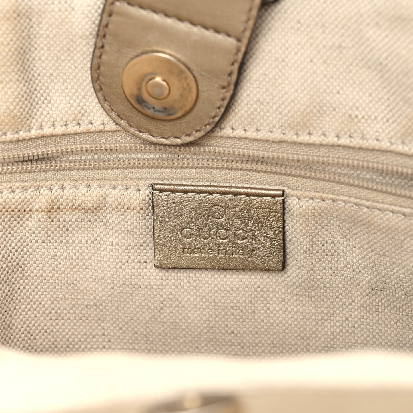 Guccissima Medium Sukey Tote Champagne