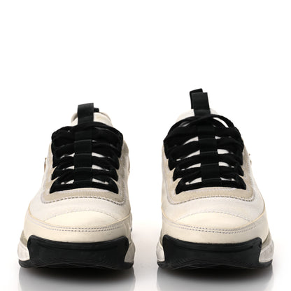 Chanel Velvet Calfskin Mixed Fibers CC Sneakers 40 Ivory Black 3 of 15