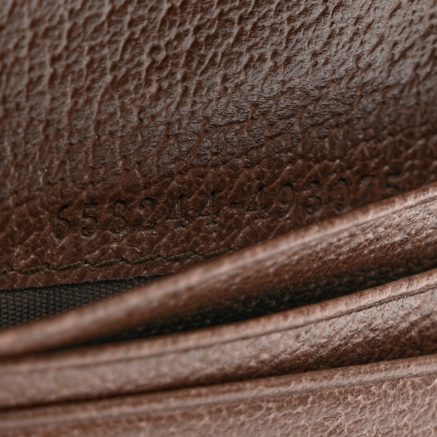 Gucci Monogram Jumbo GG Textured Dollar Calfskin Diana Card Case Wallet Camel Ebony New Acero 7 of 7