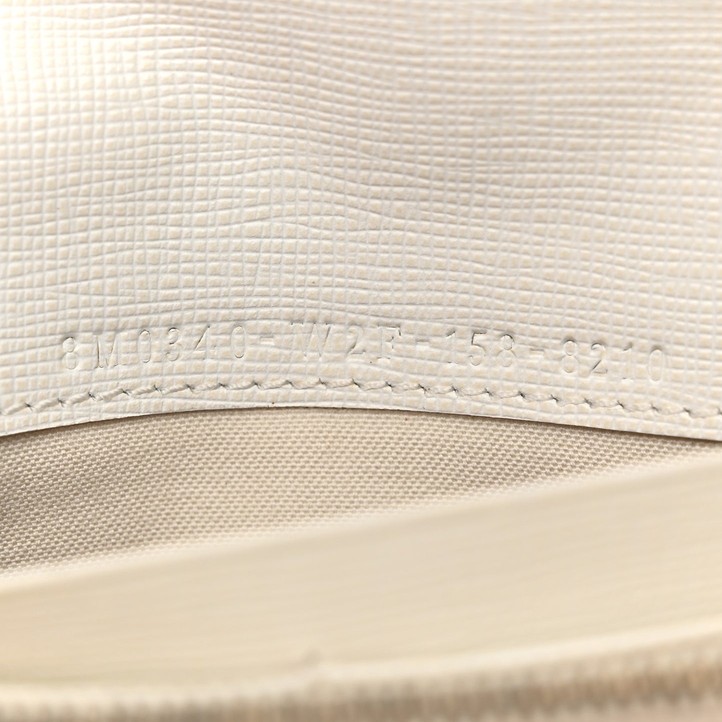 Vitello Elite Bi-Color Simply Continental Wallet Pesca White Plaster