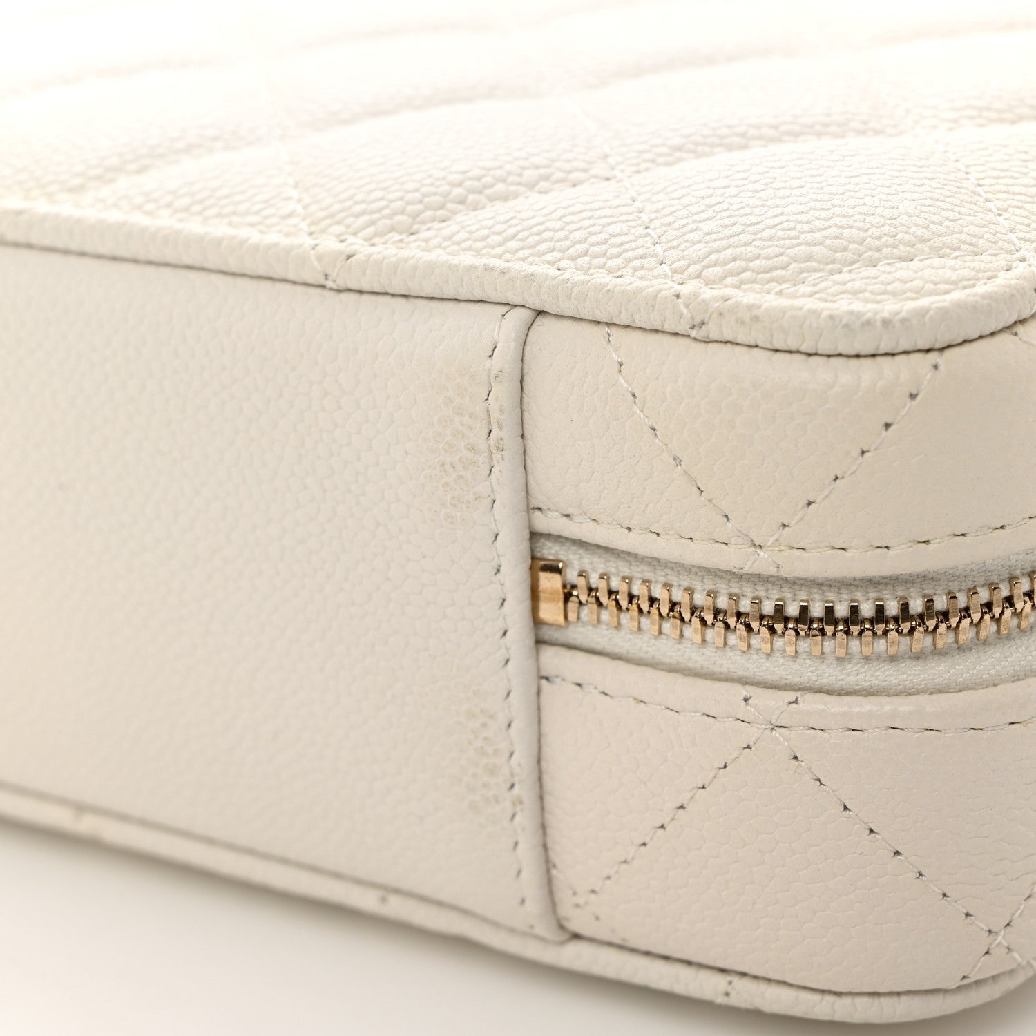 Chanel Caviar Quilted Top Handle Vanity Case White 12 of 12