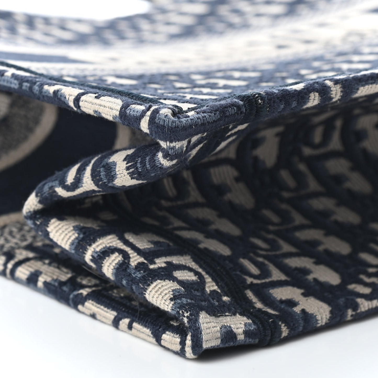 Oblique Medium Book Tote Blue Multicolor