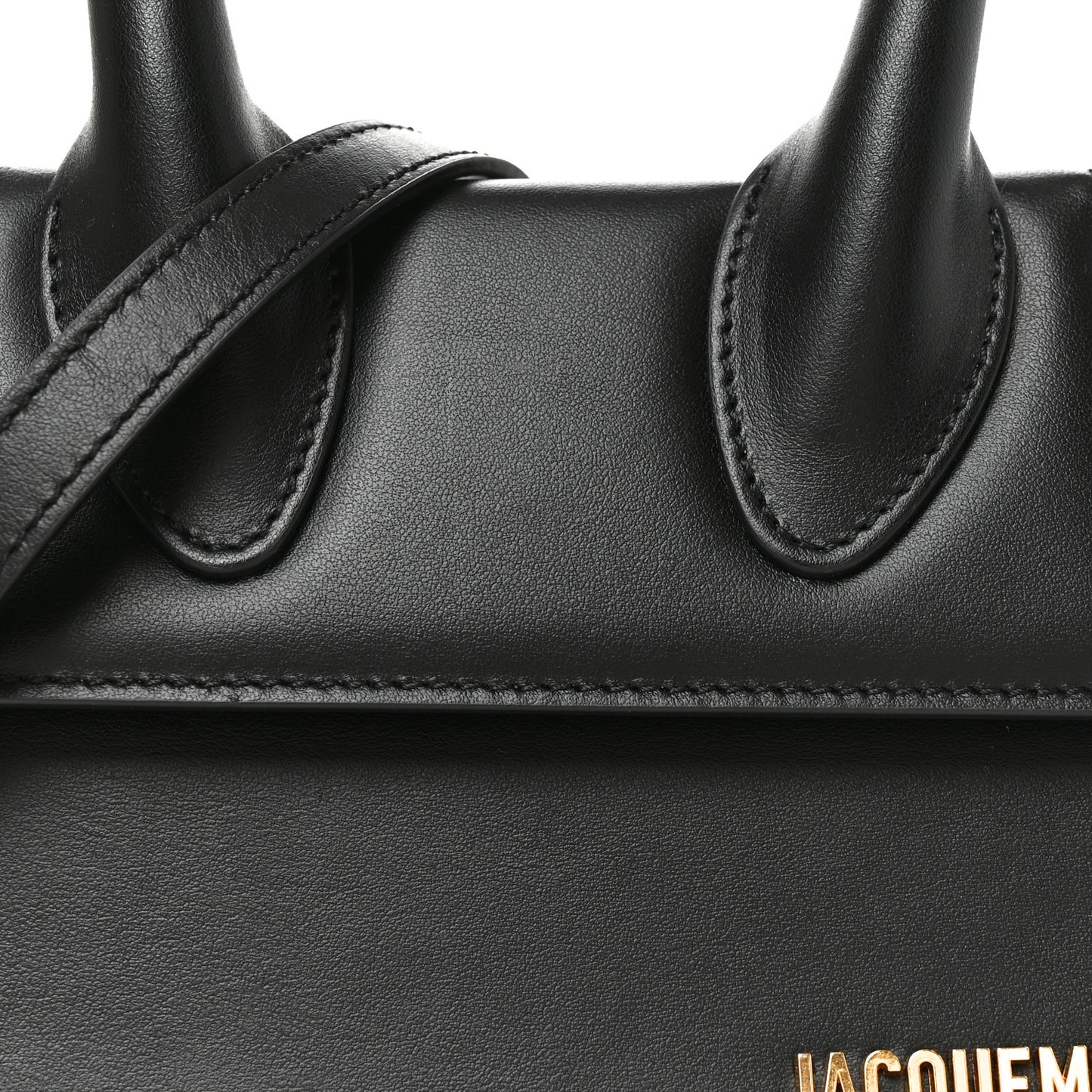 Smooth Calfskin Le Chiquito Moyen Black Black