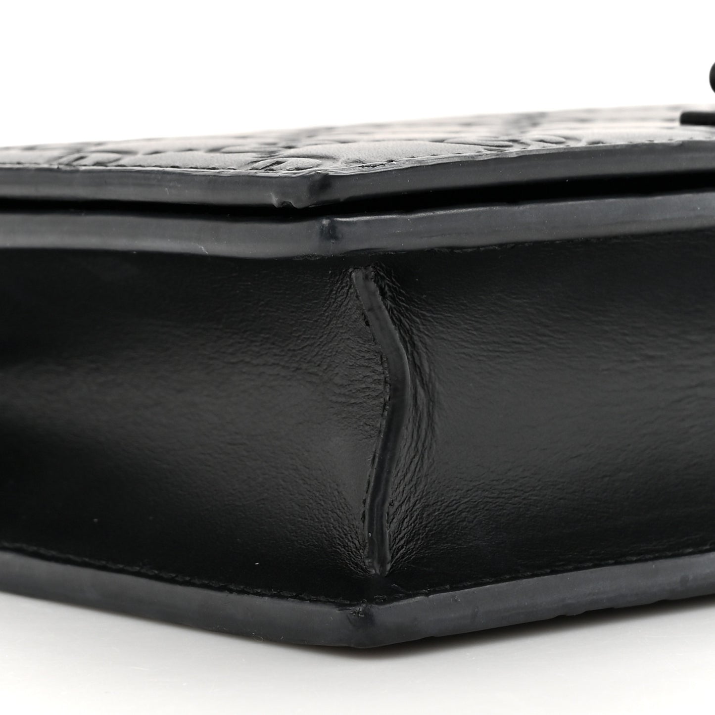 Guccissima Signature Bowy Chain Wallet Black