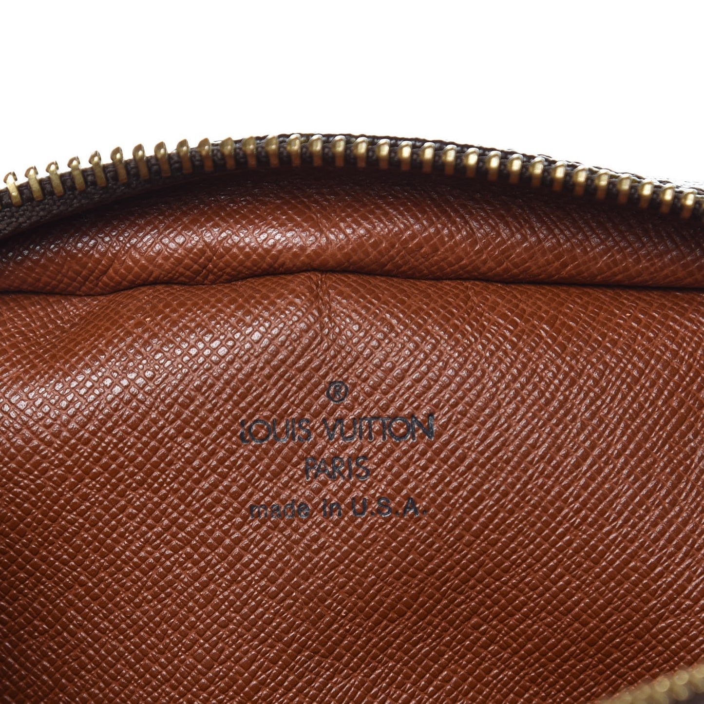 Monogram Amazone