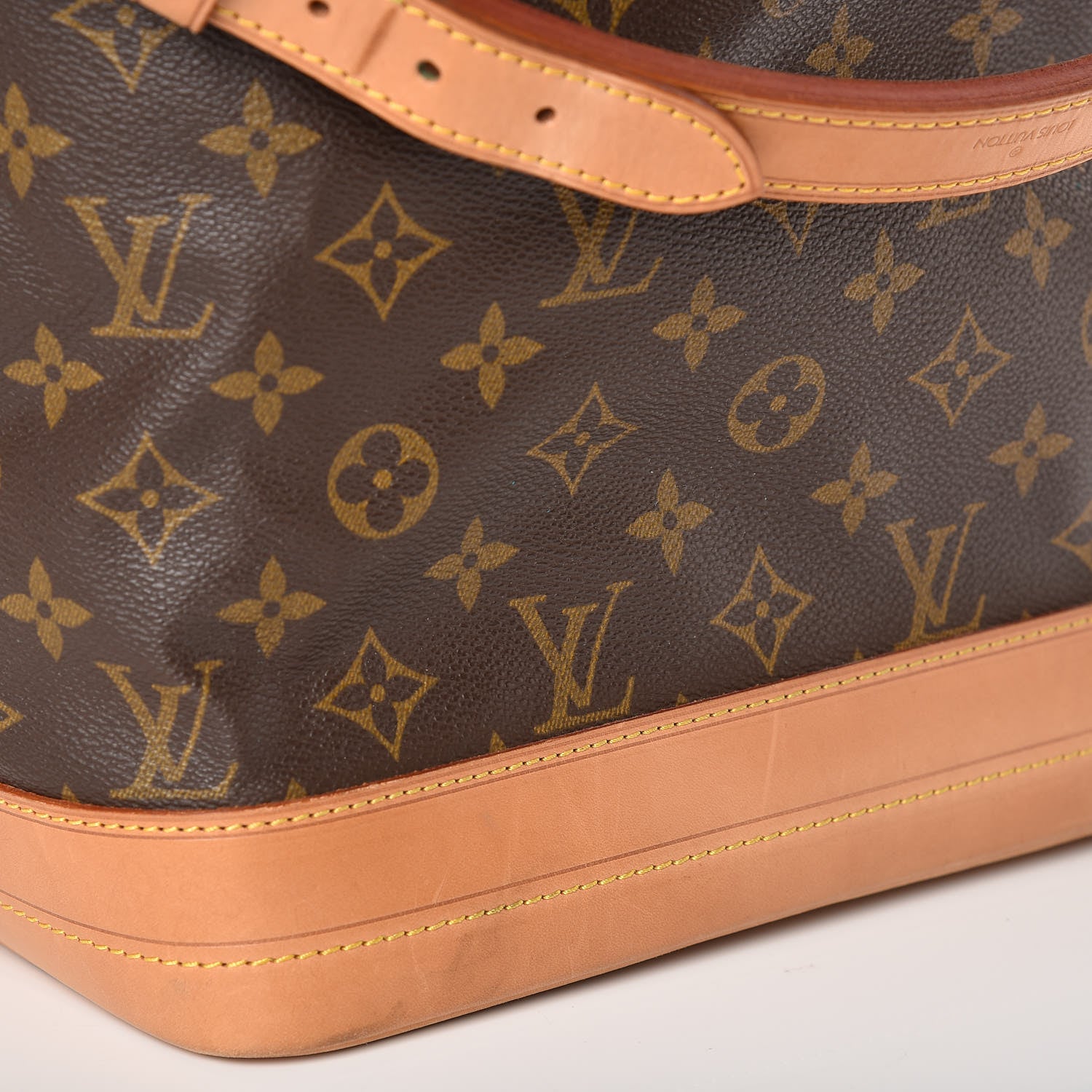 Louis Vuitton Monogram Noe 11 of 14