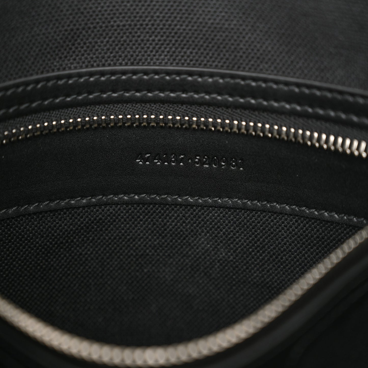 GG Supreme Monogram Appia Calfskin Web Flat Messenger Bag Black Grey