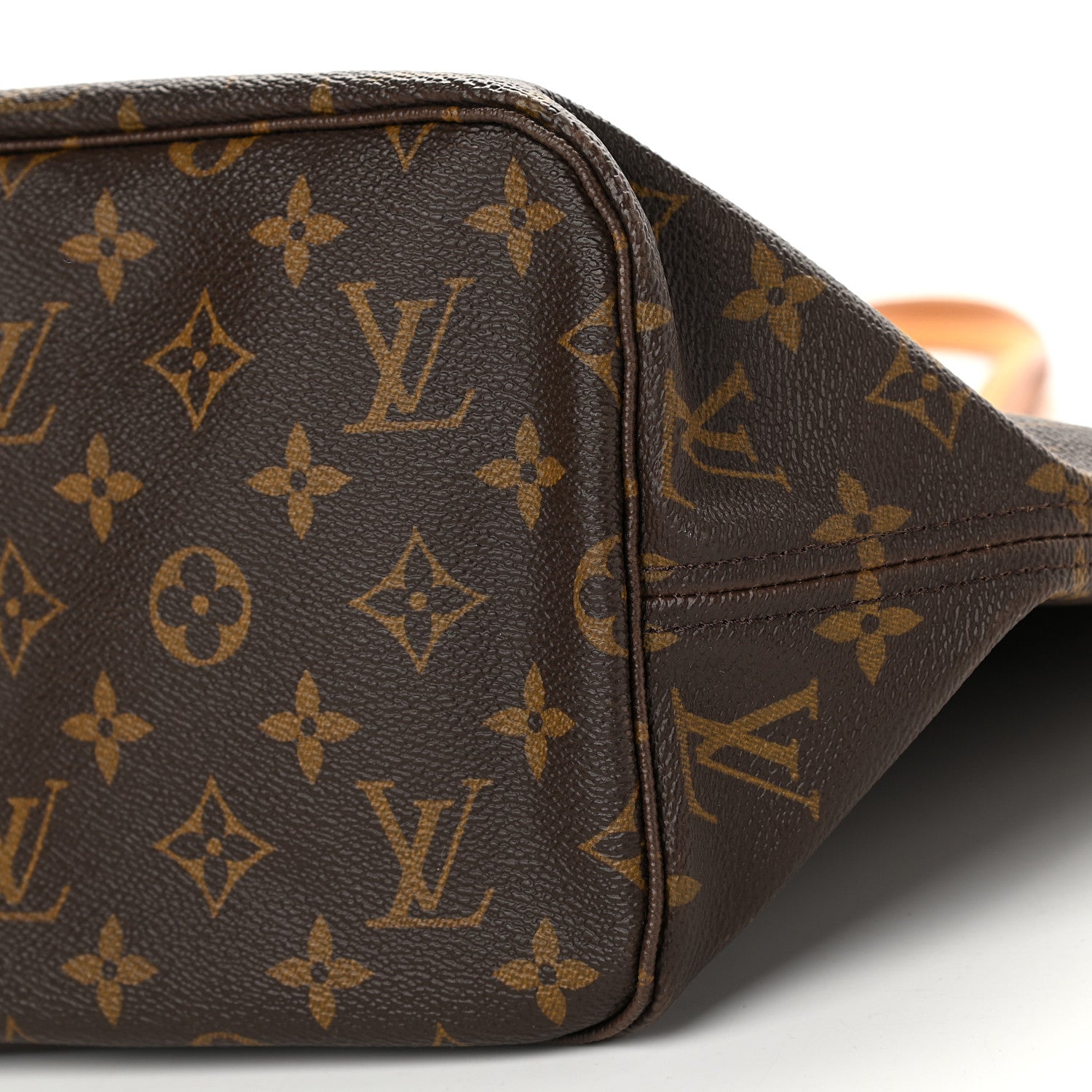 Louis Vuitton Monogram Neverfull MM 8 of 10