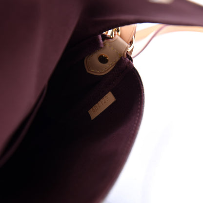 Louis Vuitton Monogram Favorite MM 8 of 12