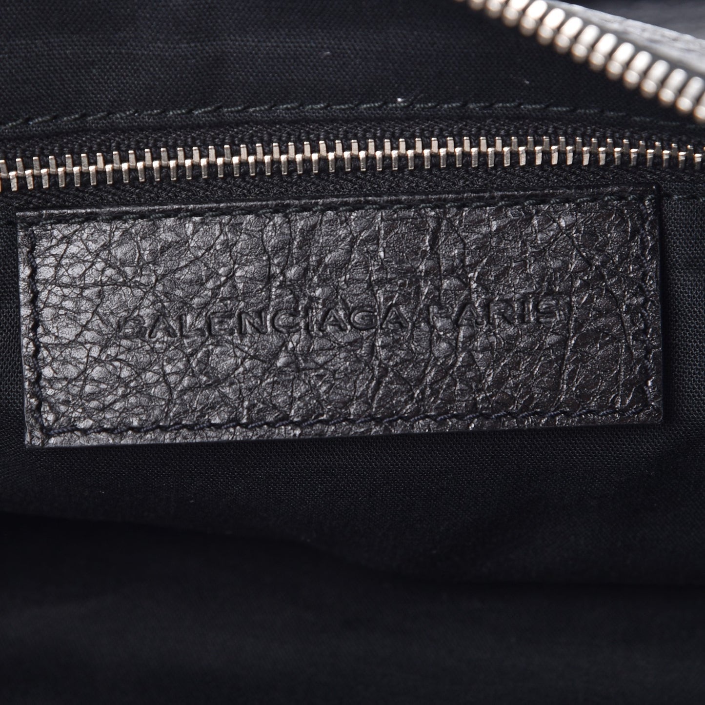Agneau Day Messenger Black