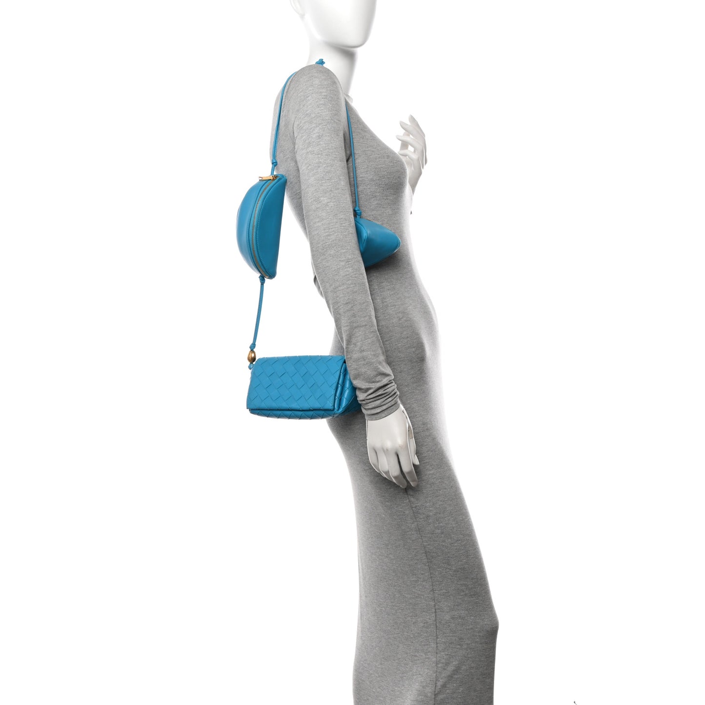 Nappa Intrecciato Pouch On Strap Pool