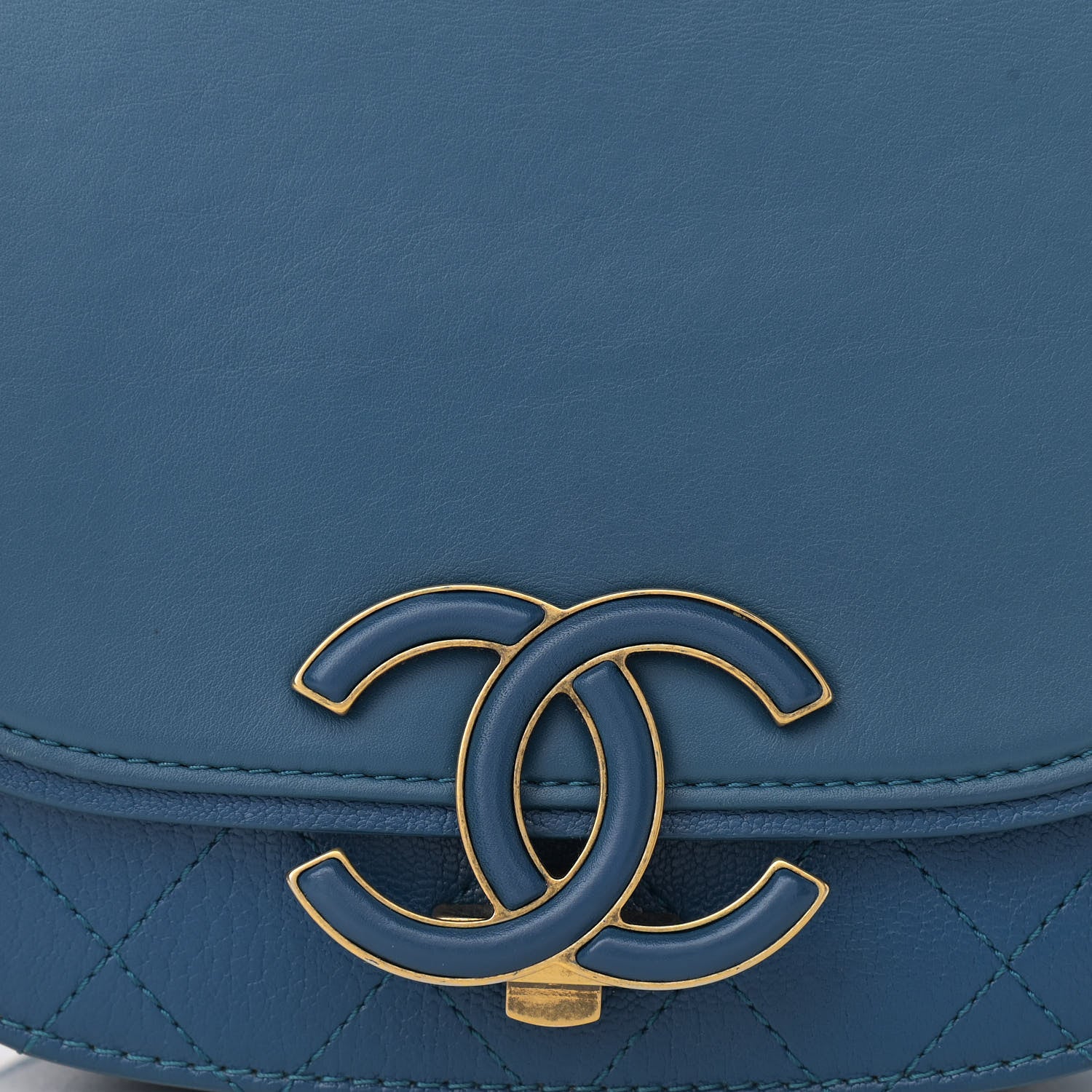 Chanel Shiny Calfskin Goatskin Quilted Small Coco Curve Messenger Flap Navy 8 of 10