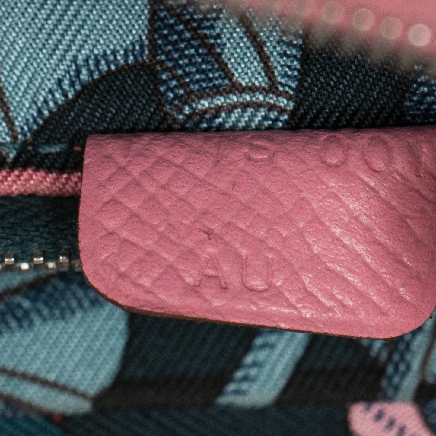 Epsom Silk'in Compact Wallet Rose Confetti Colvert