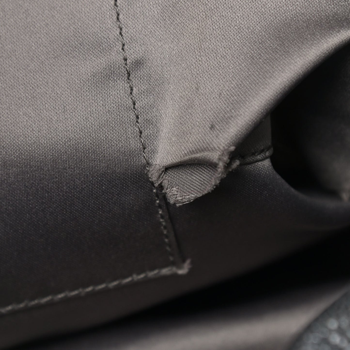 Glazed Caviar Coco Rider Flap Hobo Dark Grey