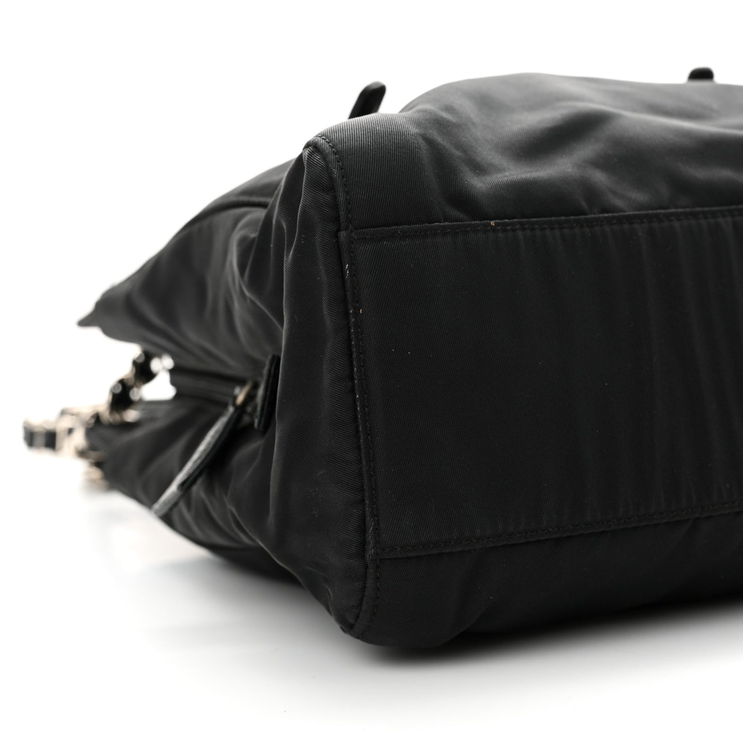 Tessuto Nylon Acciaio Chain Shoulder Bag Black
