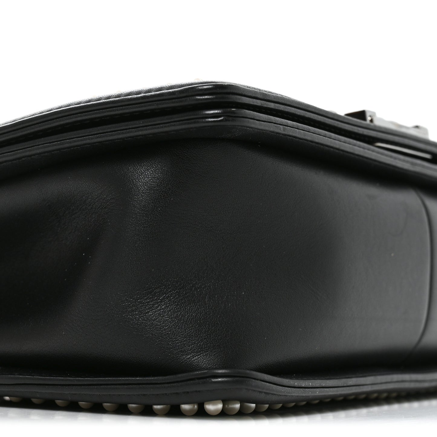 Calfskin Pearl Tweed Medium Boy Flap Black