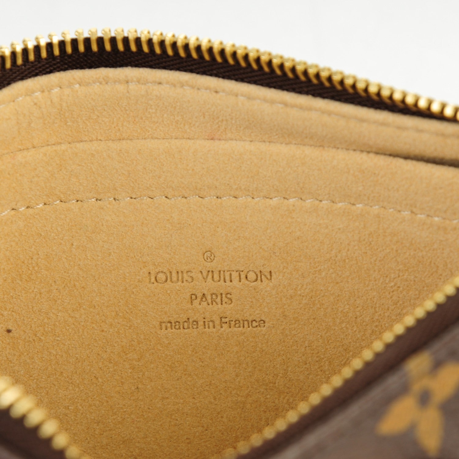 Louis Vuitton Monogram Pochette Milla MM 6 of 7