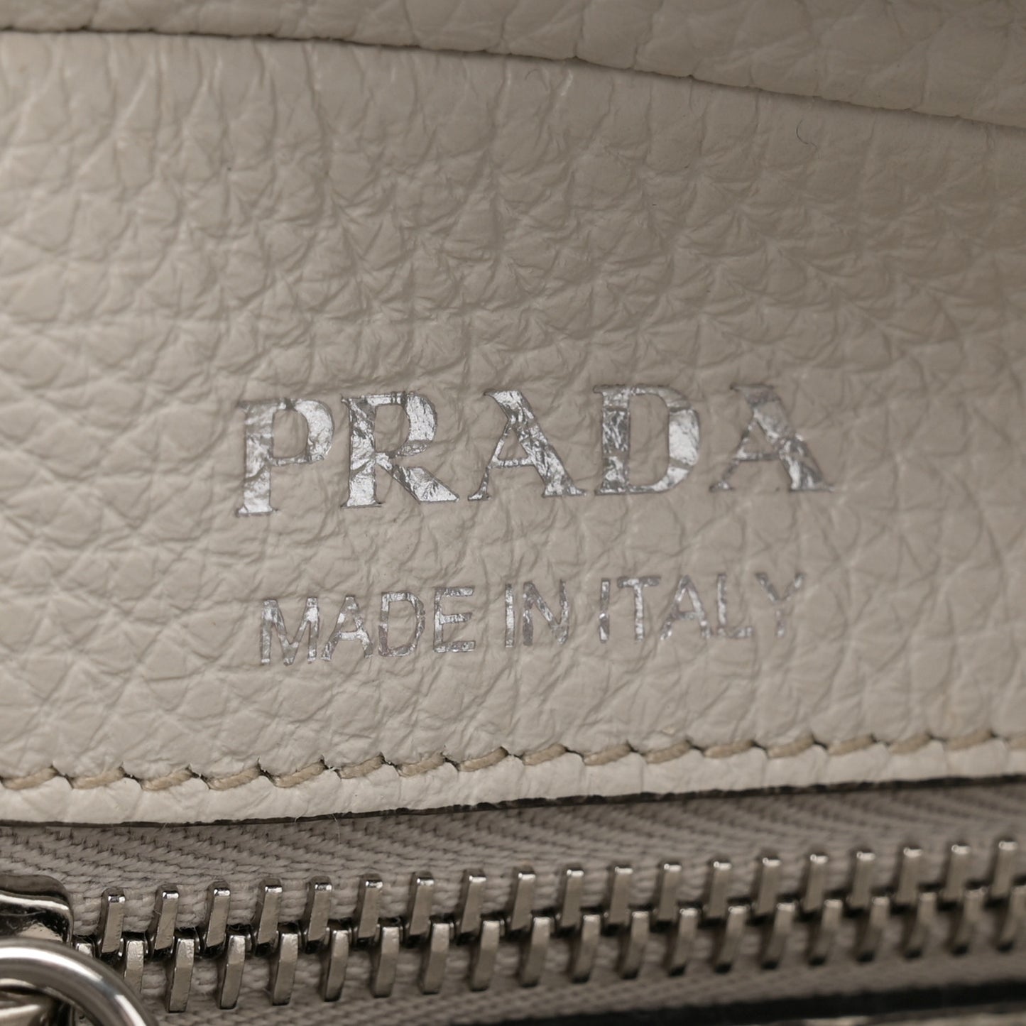 Vitello Daino Crossbody White