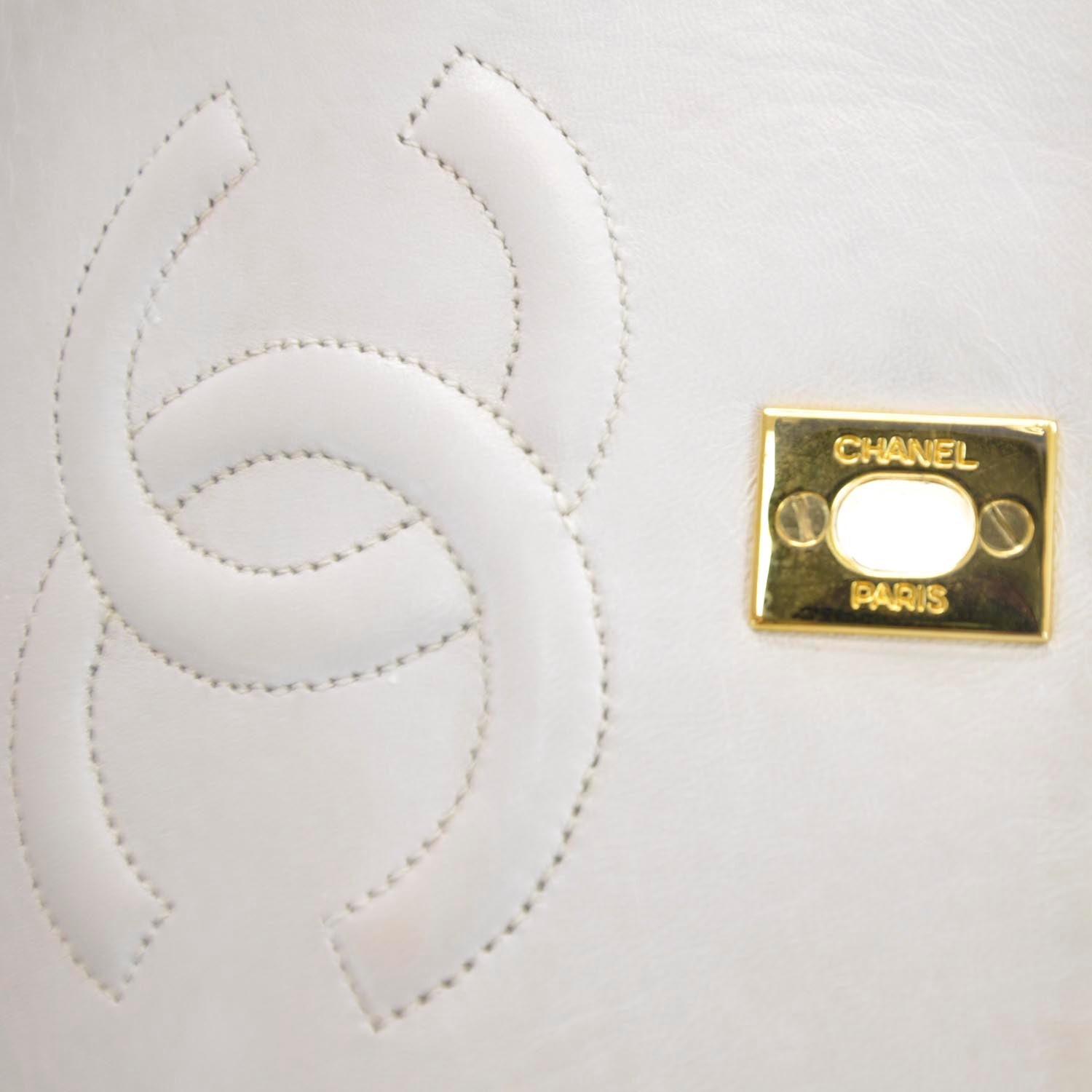 Chanel Lambskin Small Flap White 9 of 11