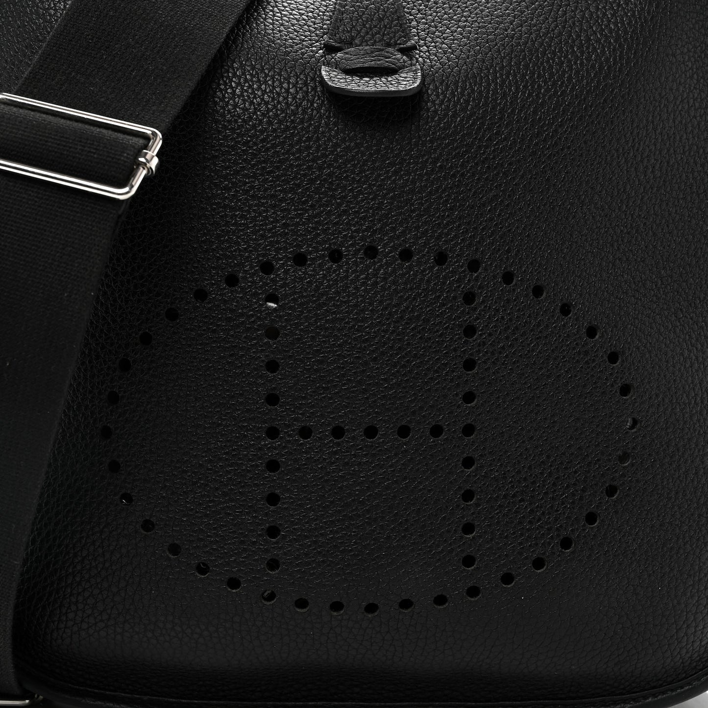 Taurillon Clemence Evelyne III PM Black