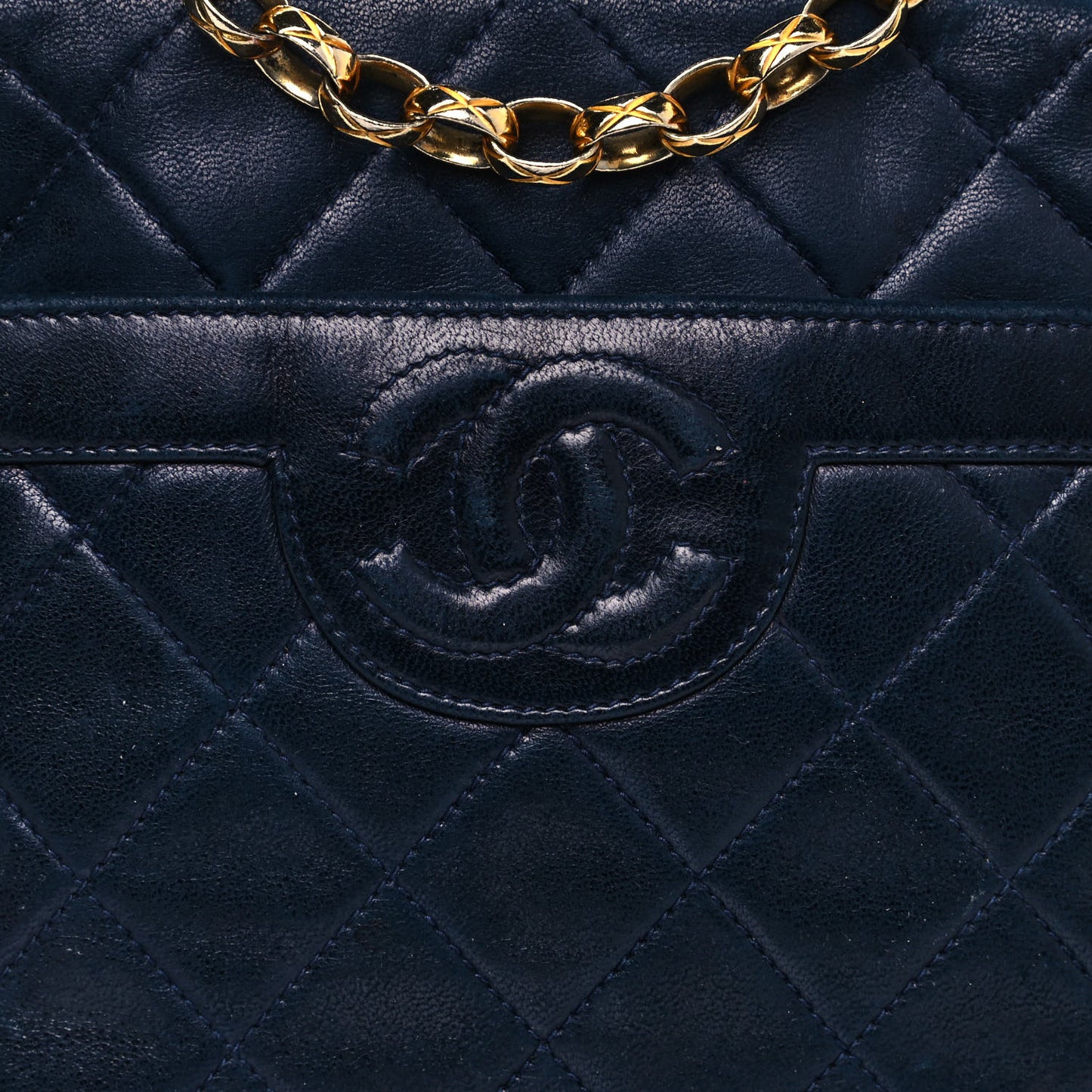 Lambskin Quilted CC Tassel Camera Case Navy