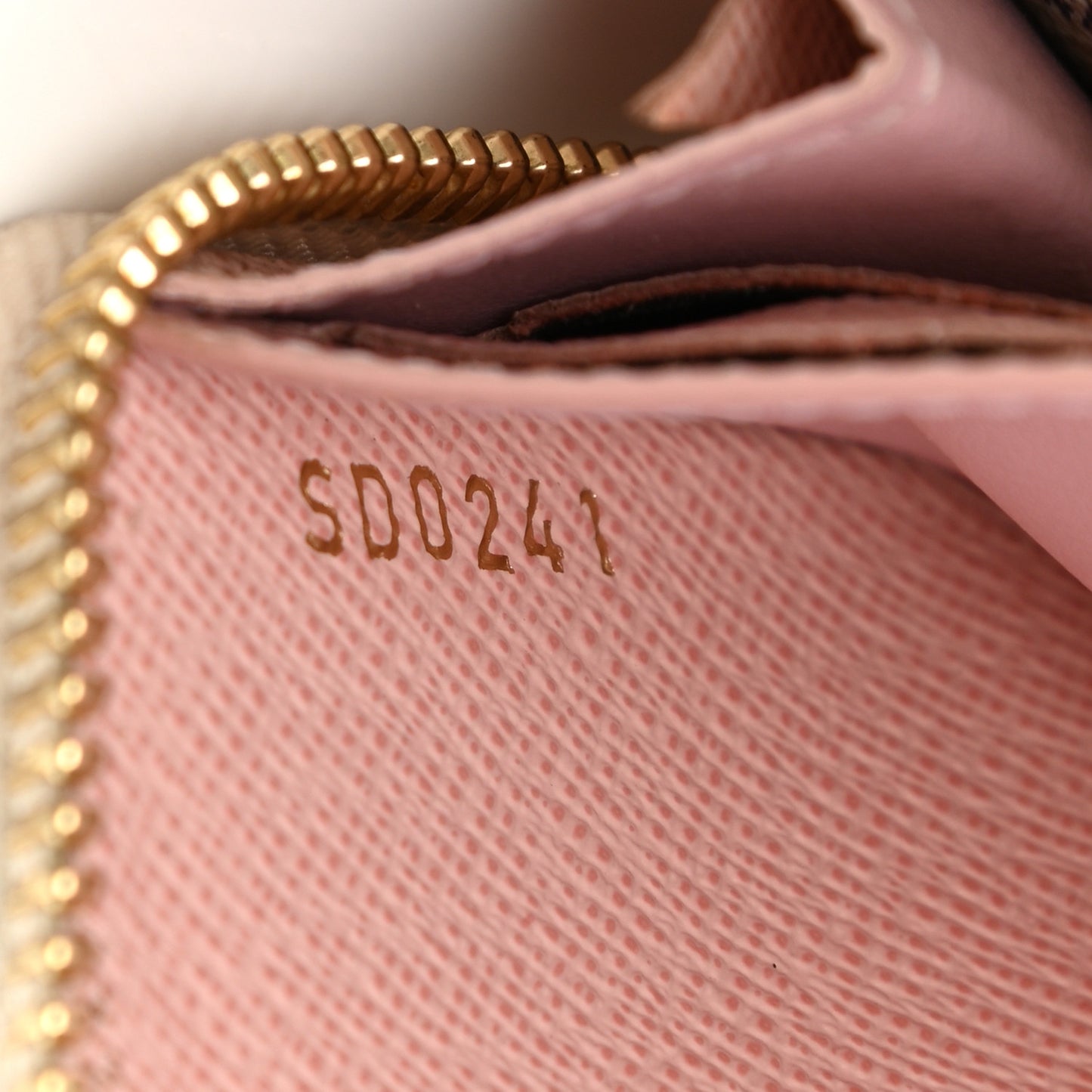 Damier Azur Clemence Wallet Rose Ballerine