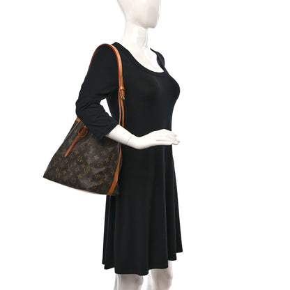 Louis Vuitton Monogram Petit Noe 2 of 18