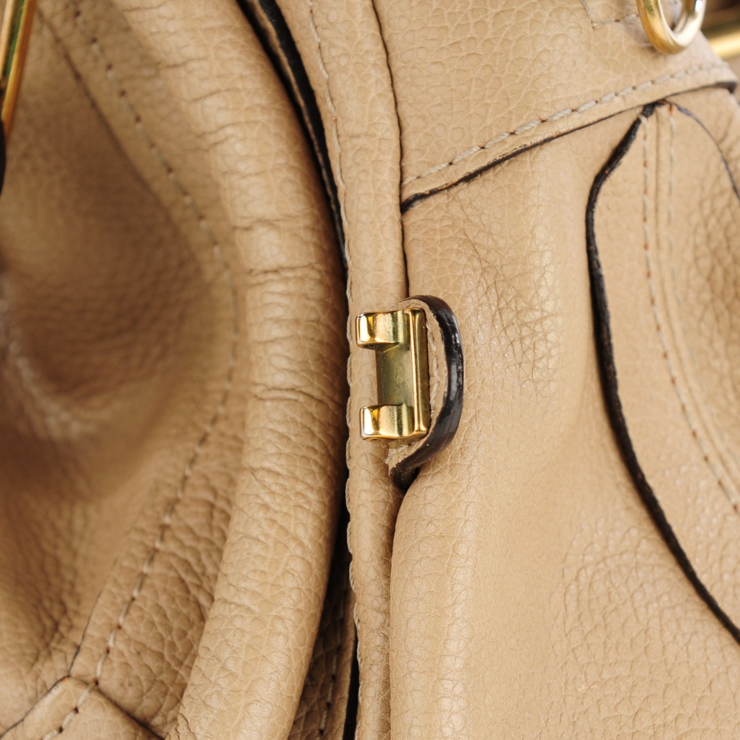 Calfskin Medium Paraty Beige