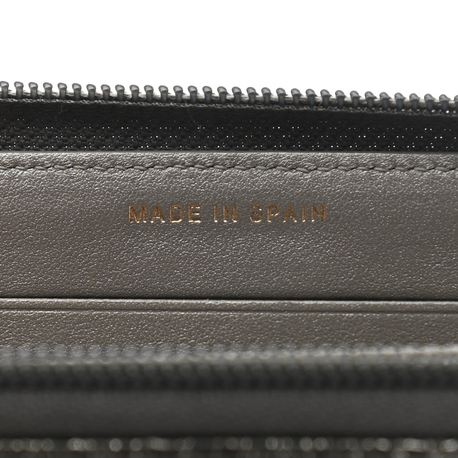 Chanel Cracked Metallic Calfskin Quilted Medium Boy Zip Around Wallet Dark Silver 13 of 18