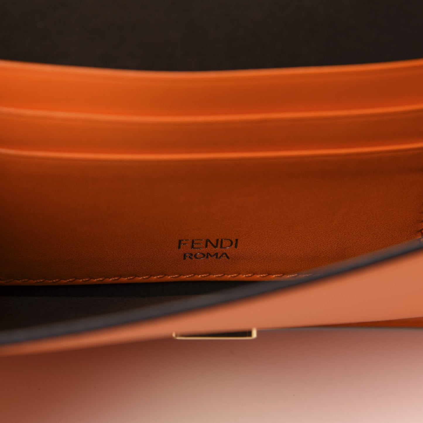 Vitello King Mini Flat Baguette Orange