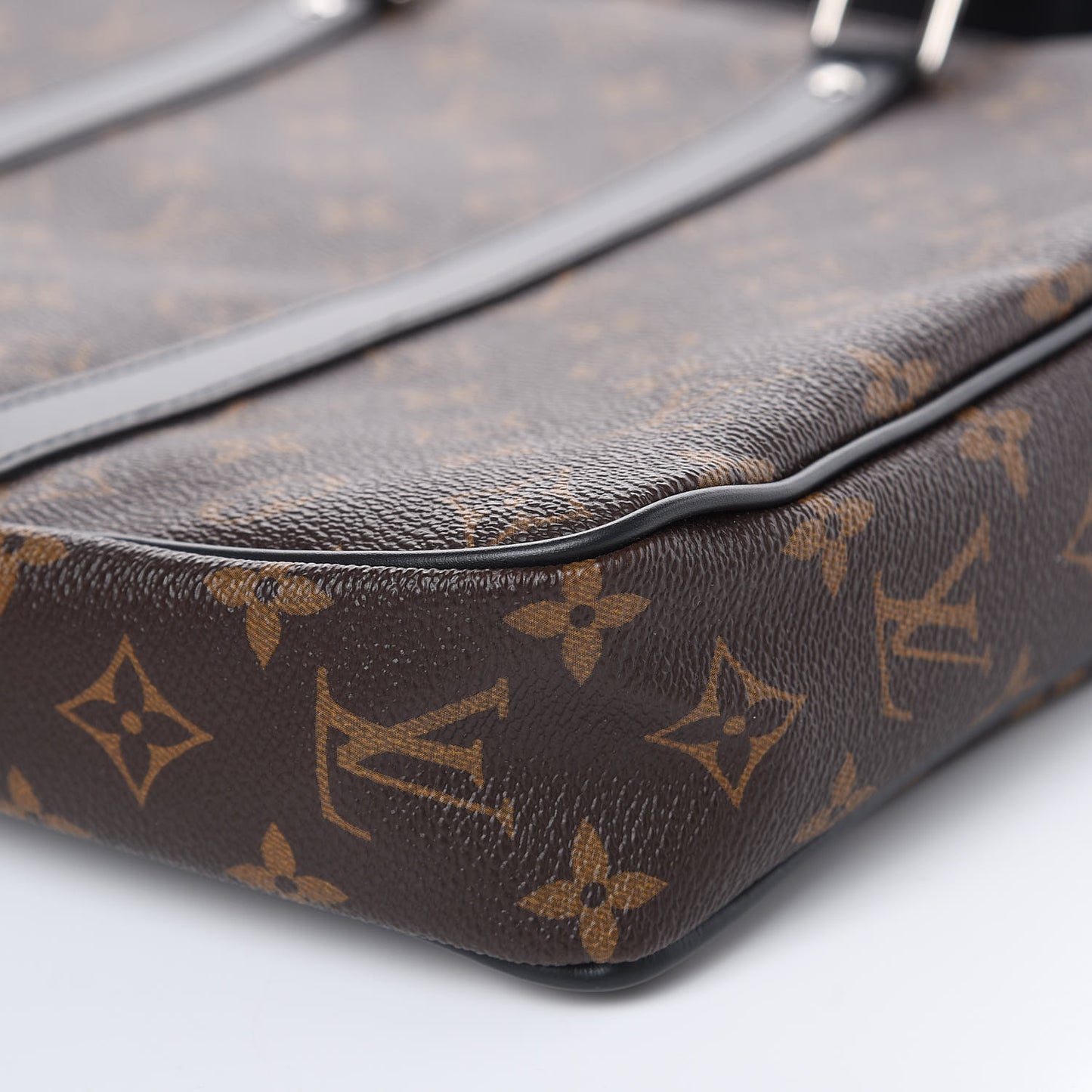 Monogram Macassar Porte-Documents Voyage PM