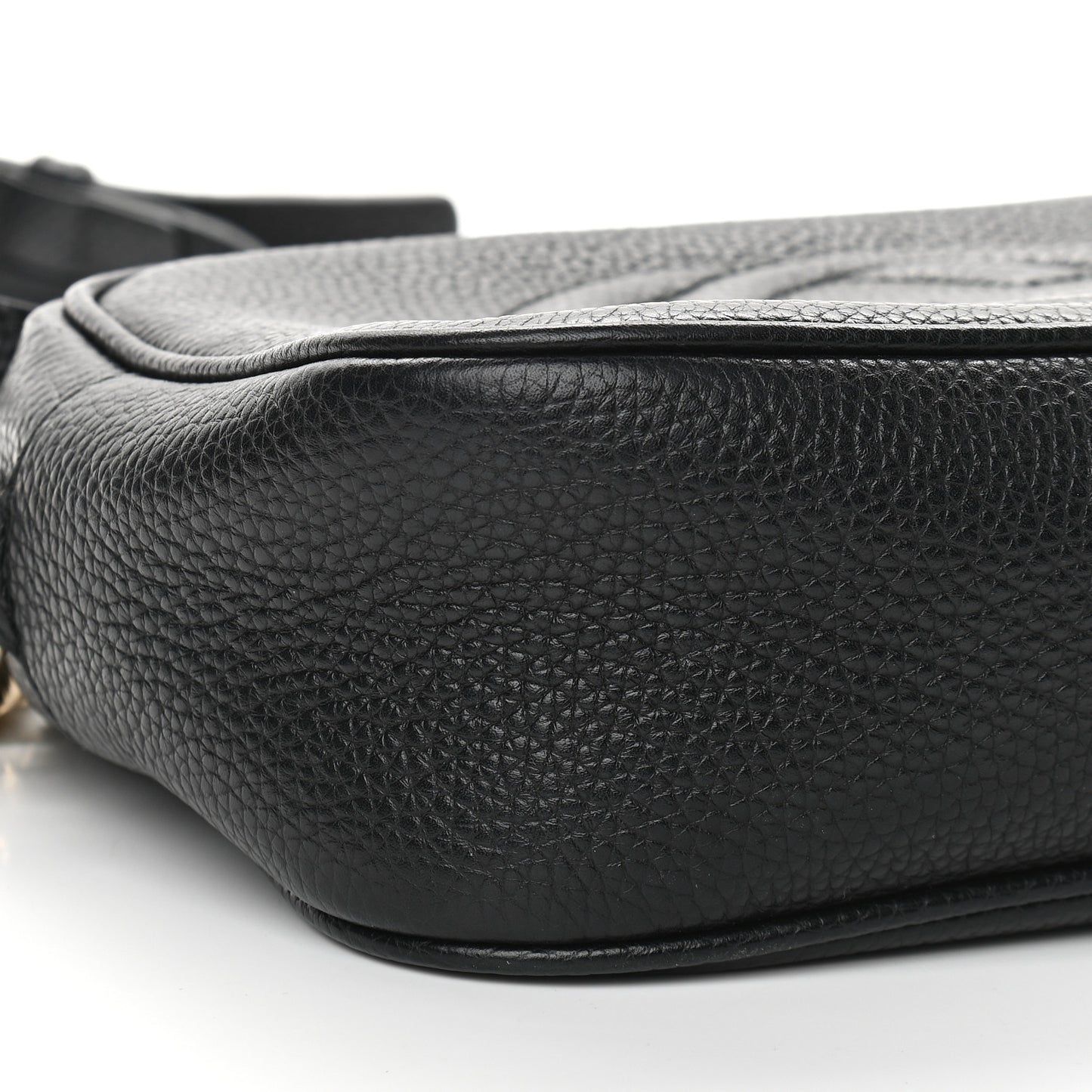 Pebbled Calfskin Small Soho Disco Bag Black