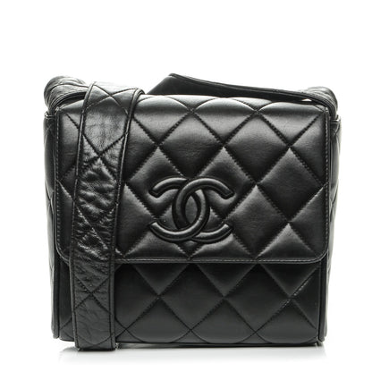 Chanel Lambskin Quilted CC Flap Shoulder Bag Black 1 of 8