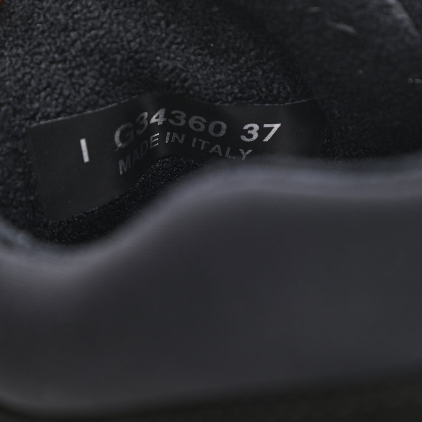 Suede Calfskin Mixed Fibers CC Sneakers 37 Black