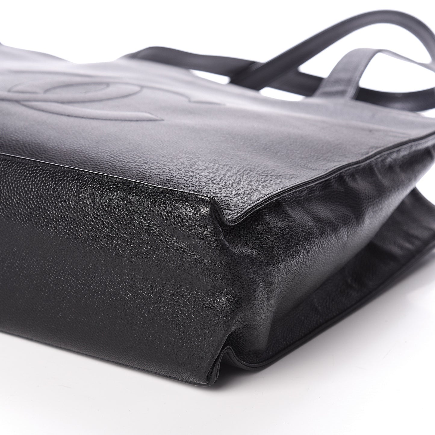 Caviar CC Tote Black