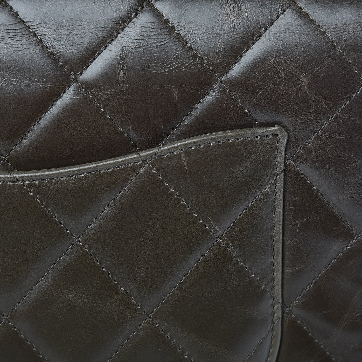 Chanel Calfskin Quilted Medium Gold Bar Top Handle Flap Dark Khaki 18 of 22