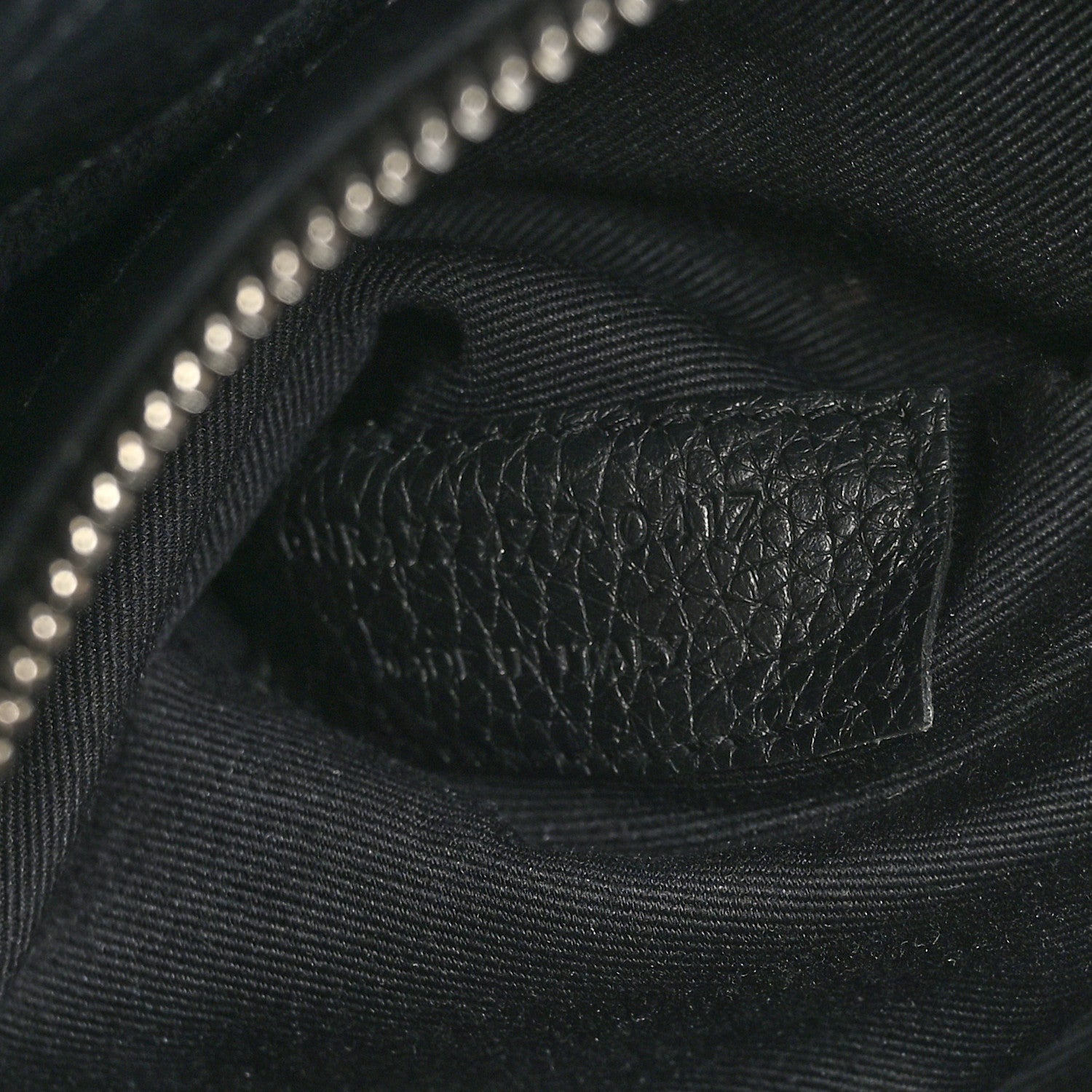 Saint Laurent Grained Calfskin Baby Sac De Jour Souple Black 6 of 11