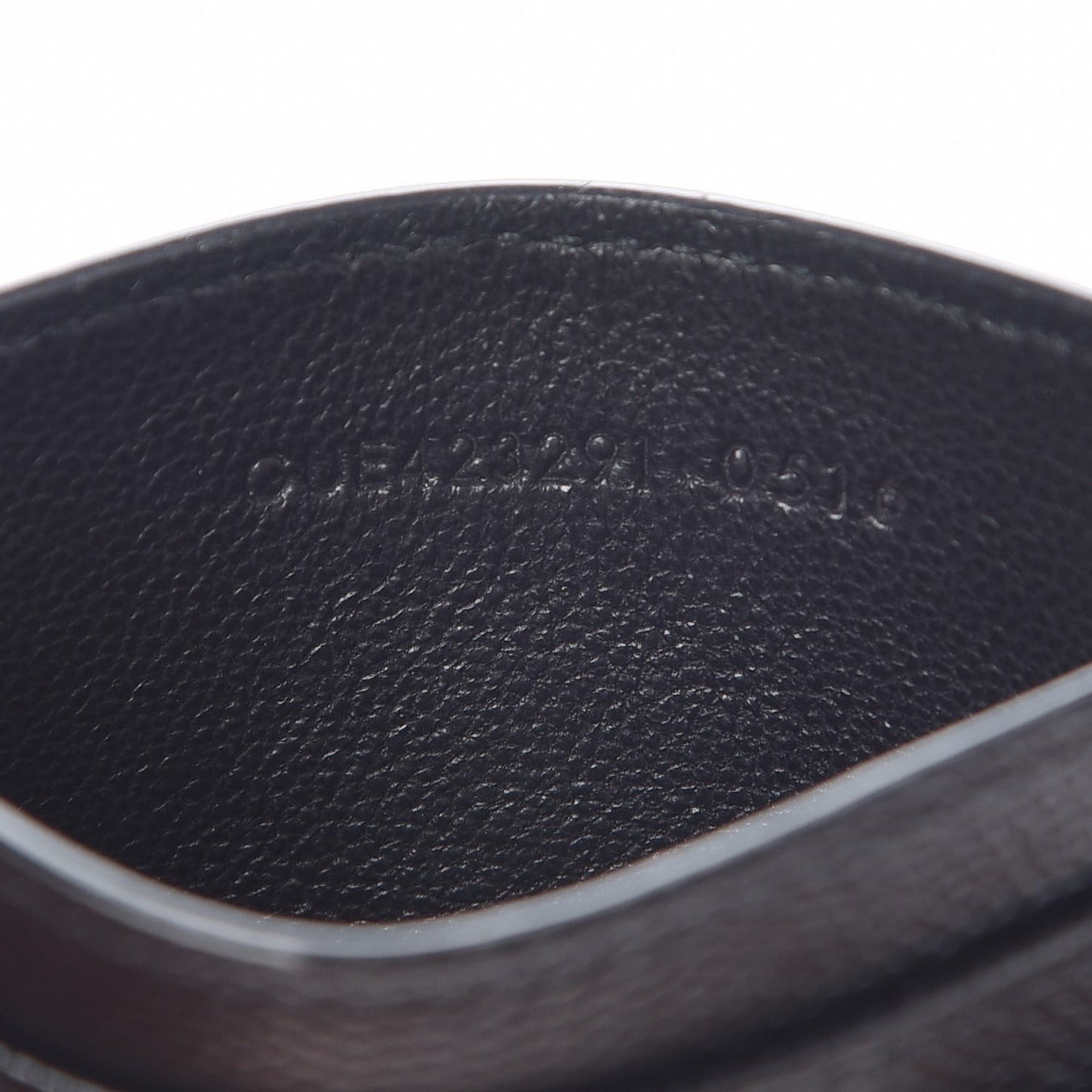 Grain De Poudre Matelasse Chevron Monogram Credit Card Case Black