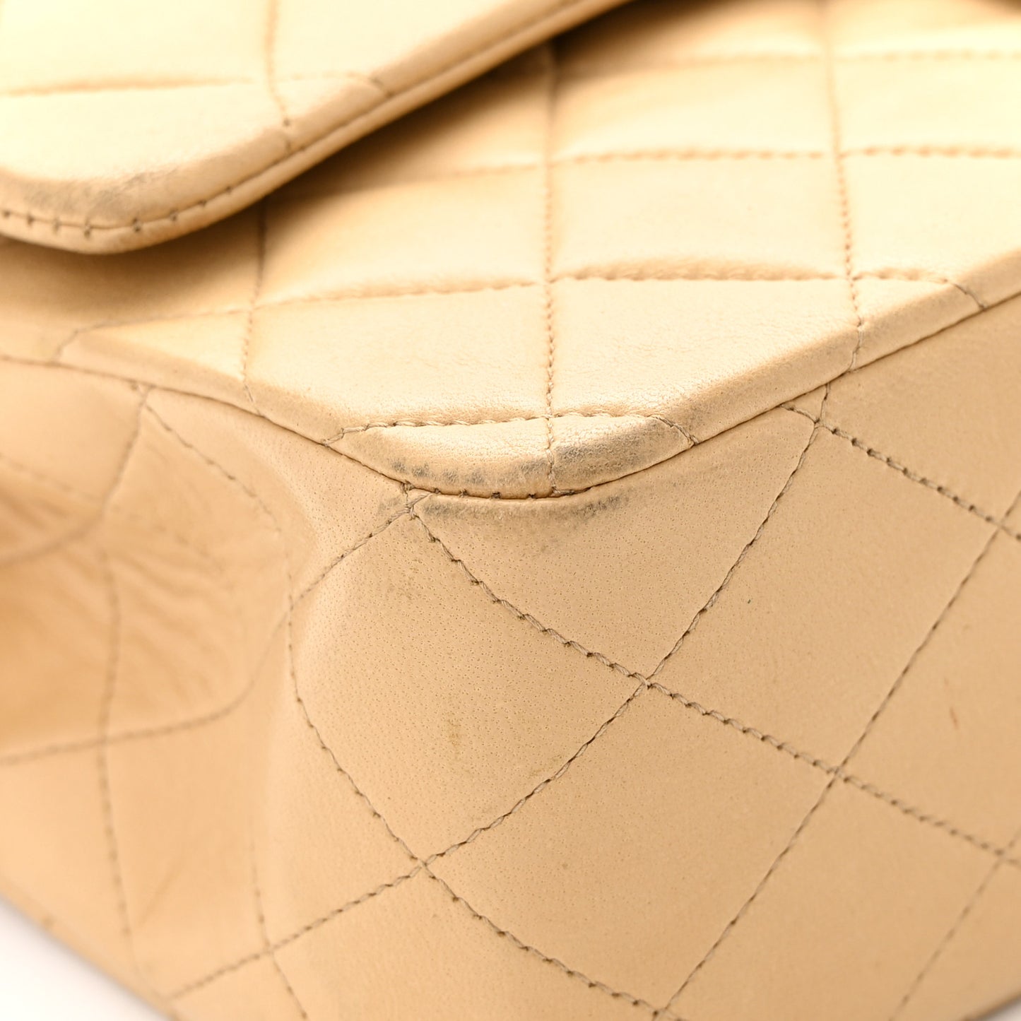 Lambskin Quilted Medium Double Flap Beige