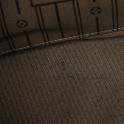 Louis Vuitton Monogram Neverfull MM 10 of 10