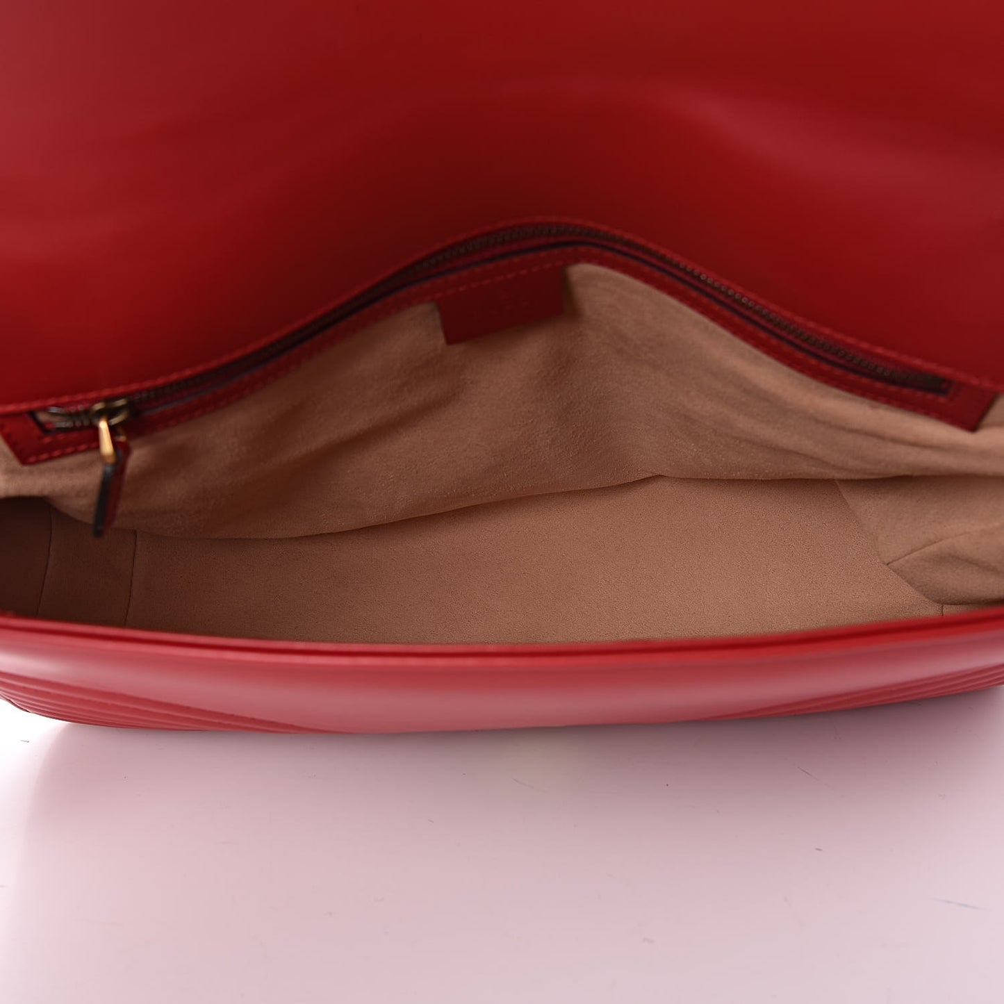 Calfskin Matelasse Large GG Marmont Shoulder Bag Hibiscus Red