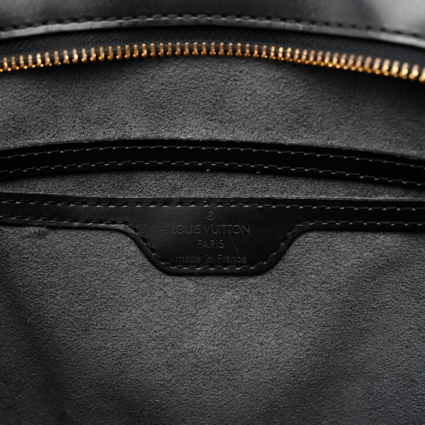 Epi Saint Jacques PM Long Straps Black