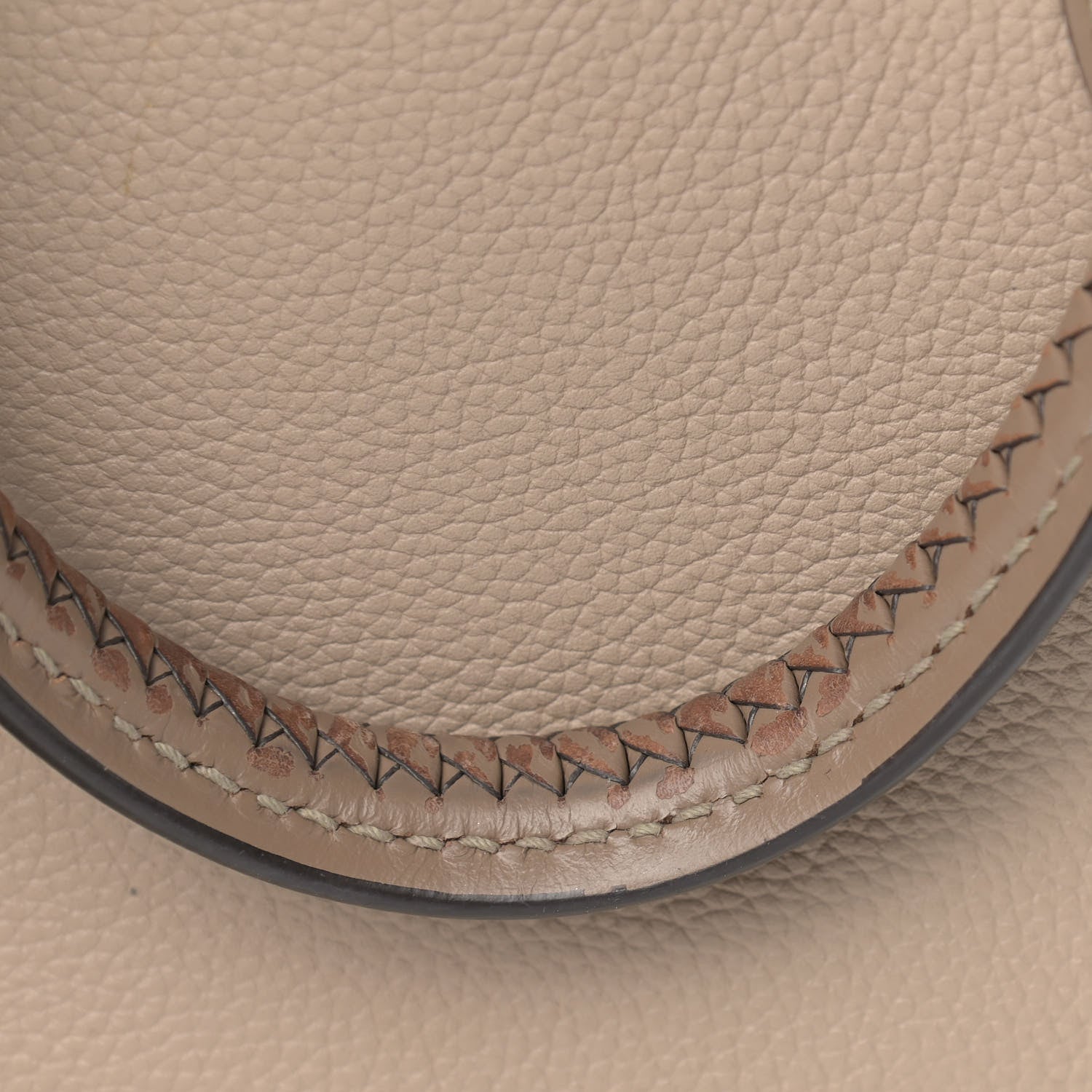 Louis Vuitton Mahina Haumea Galet 13 of 15