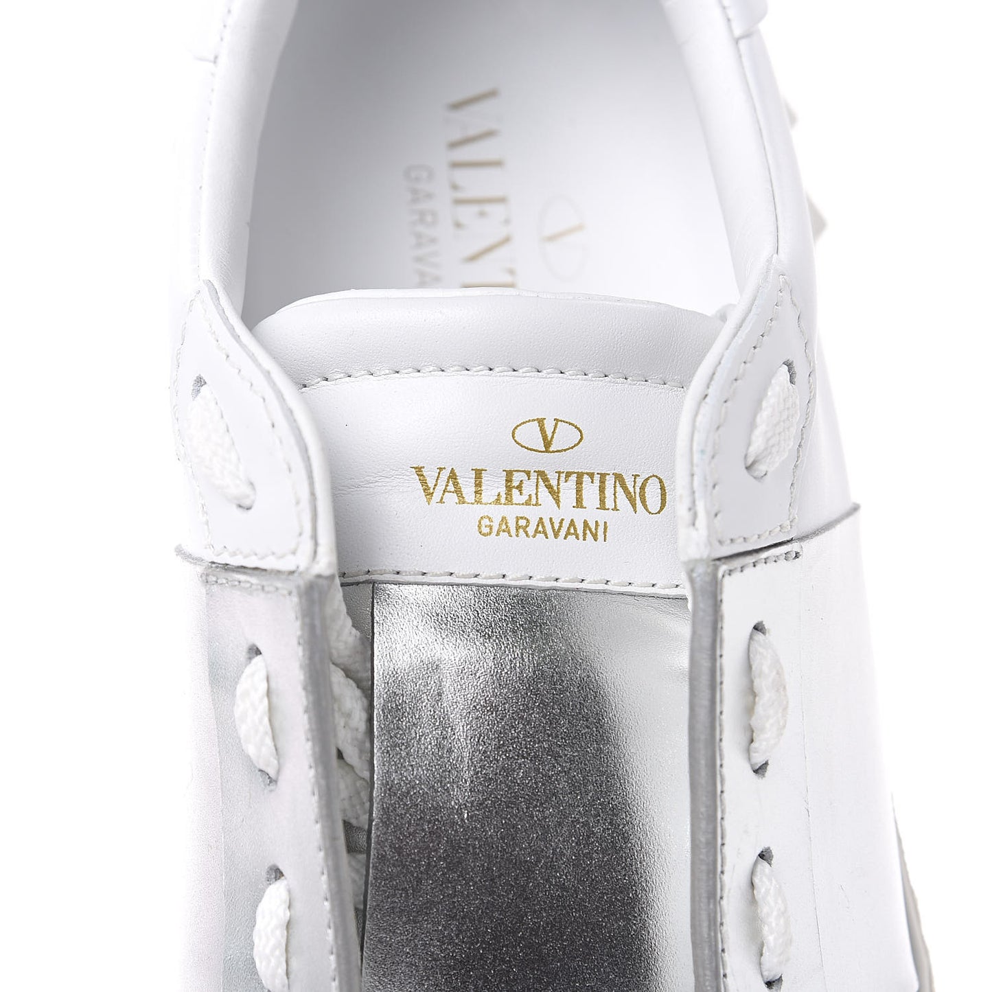 Calfskin Rockstud Open Sneakers 40 White Pewter